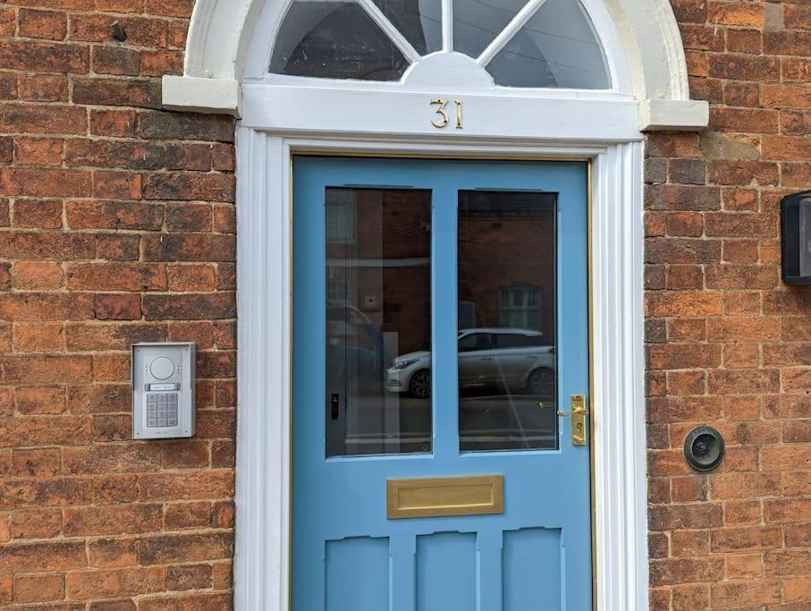 31 High Street - Modern & Stylish 2-Bed Apartment - Inc Parking Husbands Bosworth Eksteriør bilde