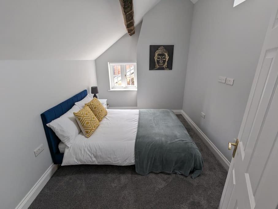 31 High Street - Modern & Stylish 2-Bed Apartment - Inc Parking Husbands Bosworth Eksteriør bilde